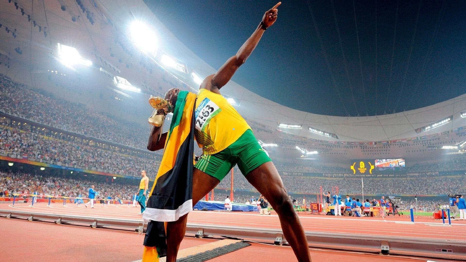 西甲焦点战前瞻，马德里竞技主场对决巴伦西亚，专家预测比分，战术与进攻成胜负关键